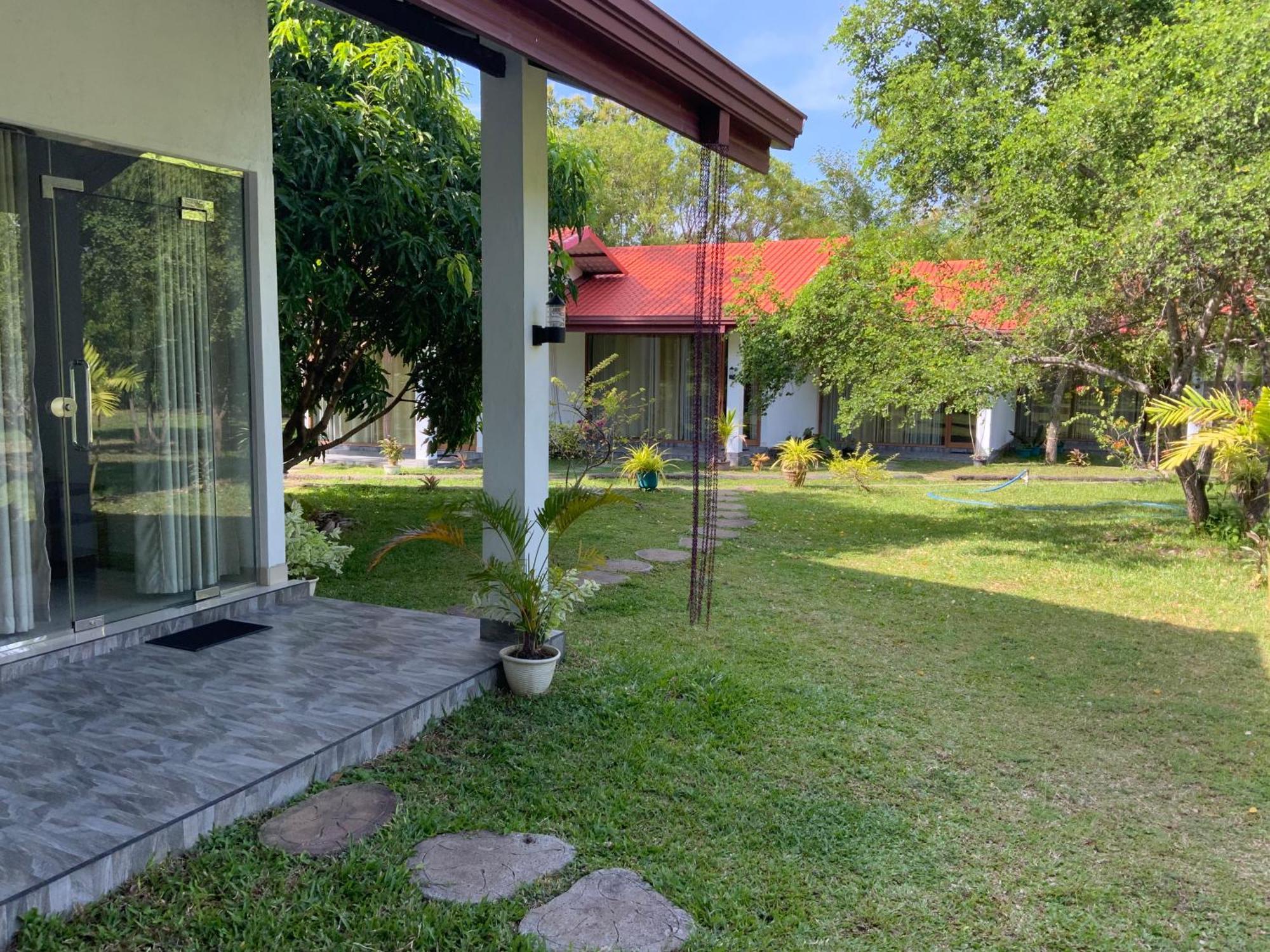 Nature Resort Cidade Antiga de Polonnaruva Exterior foto